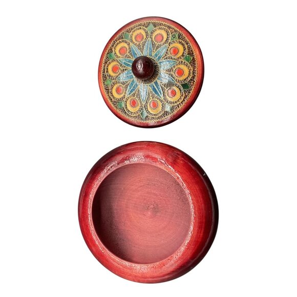 Hand Painted & Carved Red Wood Lacquered Lidded Bowl 3"H x 5"D - Picture 6 of 7